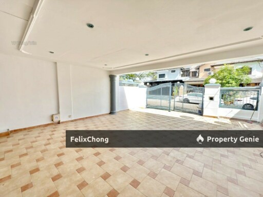 Taman Molek 2 Sty Terrace,Jalan Molek,Johor Bahru,Renovated,Gng