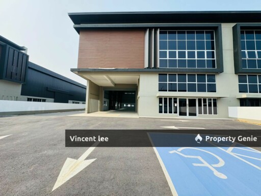 Jalan Cipta Serenia, Dengkil, Kota Warisan, Facing Main Road [ 3 Storey Semi-D Factory  & Detached Factory]