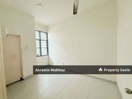 Cheapest & Walking Distance To MRT Equine | 2 Storey Landed House @ Taman Dato Demang, Seri Kembangan