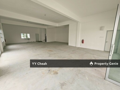 Three Storey New Semi-D Shop For Rent New Unit Great Location