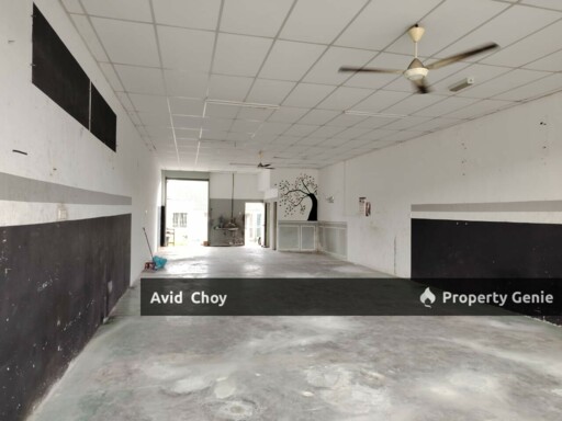 Bandar Tenggera,Kulai, Single Storey Shop(Facing Main Road)