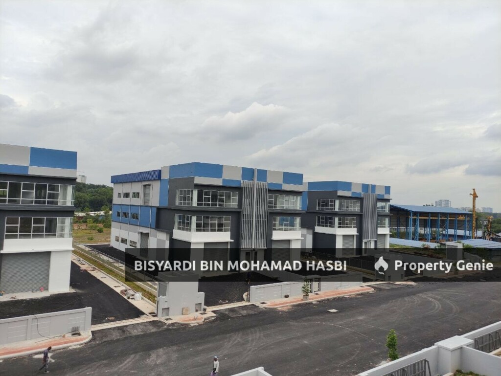 Freehold New 3 Storey Semi Detached Factory, Belakong Jaya