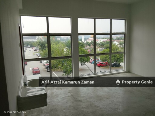 FOR RENT | SHOPLOT OFFICE @ LAKE VALLEY, BANDAR TUN HUSSEIN ONN