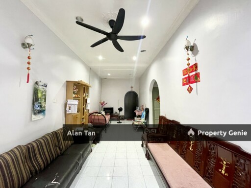 Facing Open Field / Padang!! Air Putih, Kuantan