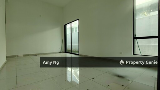Never Occupied New Single Semi D For Sale HillView