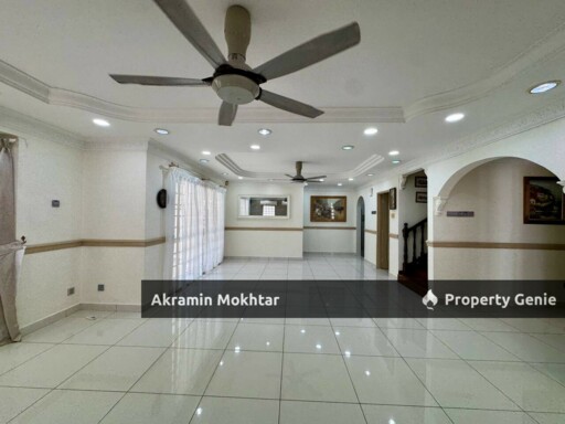 Double Storey Semi-D Seksyen 9, Shah Alam