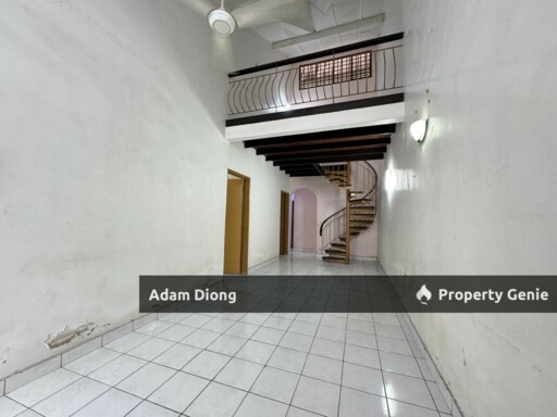 Taman Molek Single Storey