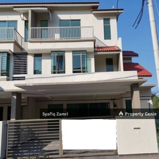 Promenade Villa Tanjung Lumpur