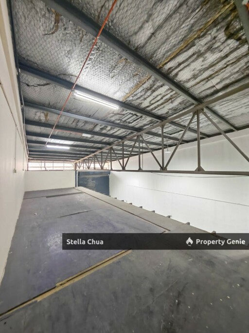 Single Storey Terrace Factory for RENT