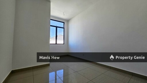 For Rent, Corner Unit @Jalan Ayu, Taman Pelangi Indah