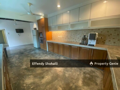 PETALING JAYA SECTION 4 BUNGALOW CORNER