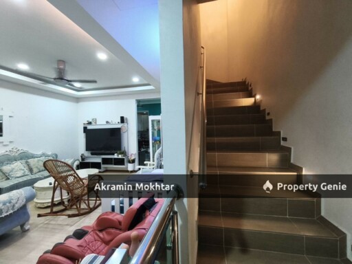 Freehold, Fully Renovated & Partially Furnished | Double Storey Terrace, Taman Puchong Prima, Puchong