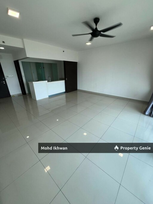 Trefoil Studio Unit
