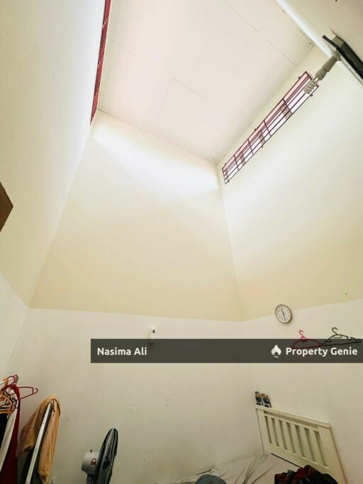 Single Storey Terrace Jalan Bangau Taman Bentara Teluk Panglima Garang, Selangor