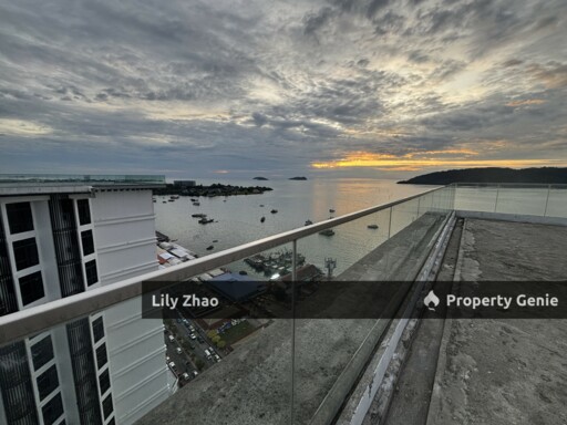 Sky Deck for Rent, Full Sea View 9,700 sqft, Sky Bar/ Sunset Bar/ Sky Dining Idea in the heart of Kota Kinabalu City Centre, Sabah