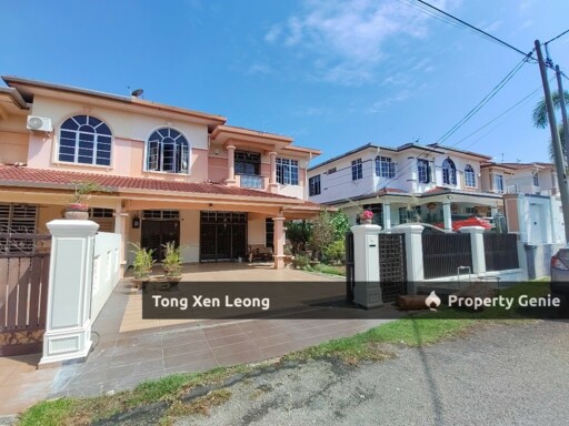 Freehold 5-Bedroom Semi-D in Melaka, Partially Furnished