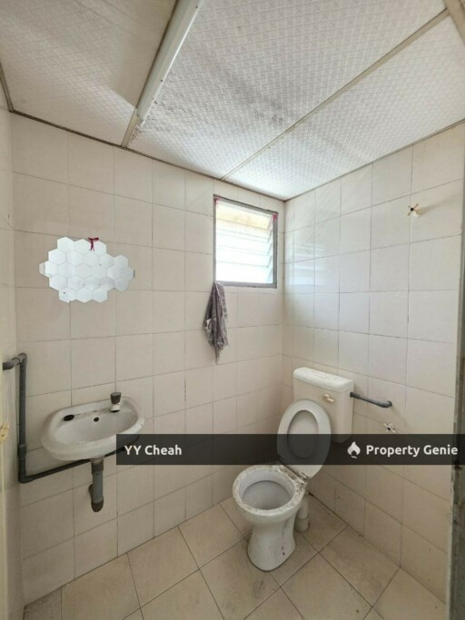 Bercham Idaman Double Storey House For Sale Facing Main Road Mature Area 22x70