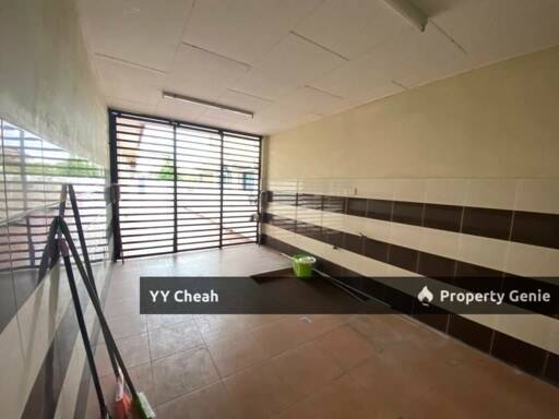 Bercham Ipoh 2 Storey semi-D Huge Size 35x100 Great Location