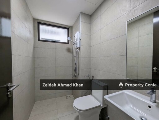 THE MULIA RESIDENCES CYBERJAYA 3 STOREY TERRACE HOUSE  BIG UNIT TYPE B  FREEHOLD GATED GUARDED RENOVATE CLUB HOUSE MOVE IN CONDITION