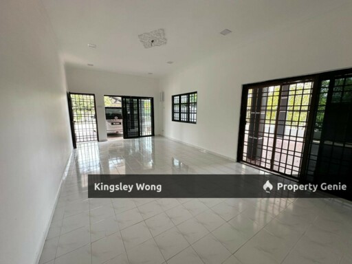 Bercham Single Storey Corner Bungalow Fully Renovated Greeny Environment