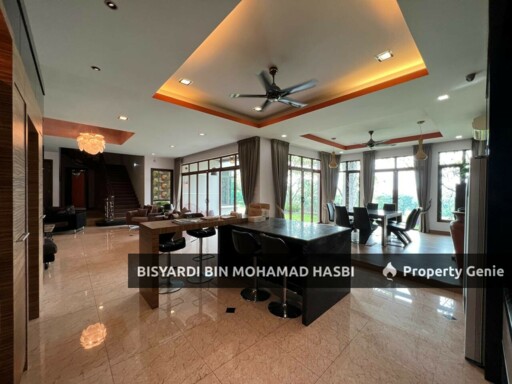 FACING OPEN 3 STOREY BUNGALOW, MONTEREZ GOLF & COUNTRY CLUB, SHAH ALAM .