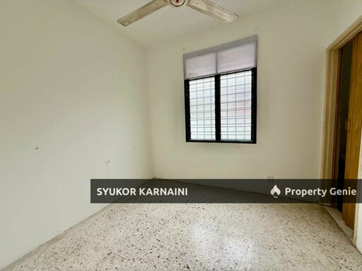Double Storey Terrace Jalan Daisi, Bukit Sentosa, Rawang