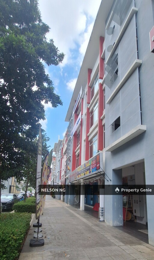 The Atmosphere, Seri Kembangan, Selangor