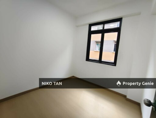 Jalan Cantik Pelangi Indah Flat For Sale