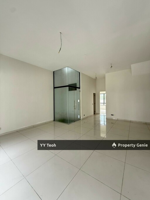 8 Residence Padang Temu 2.5 Storey Superlink