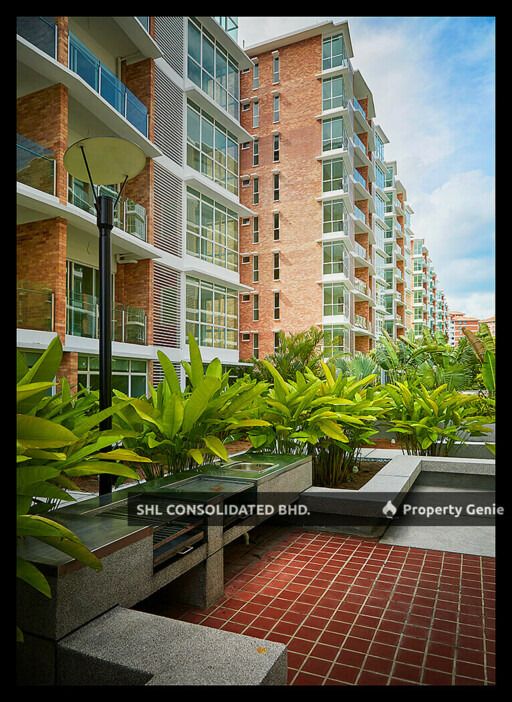 Sg.Long Residence