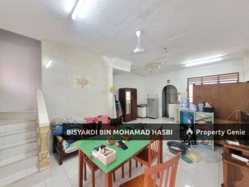 CORNER LOT 2 STOREY TAMAN TUANKU AMPUAN NAJIHAH, SENAWANG SEREMBAN .