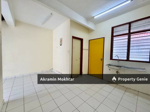 Freehold | Double Storey Terrace Bandar Springhills, Lukut-Port Dickson