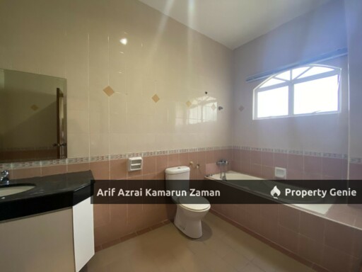 [Luxury 2-Storey Bungalow] Exclusive 5-Bedroom Bungalow @ Beverly Row, IOI Resort City | 6,000 sqft Built-up | 8,000 sqft Land | 7 Bathrooms | RM10,000