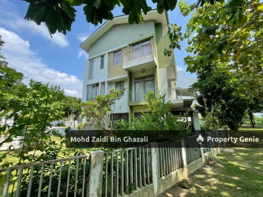 LAKE VIEW, END LOT Luxury Bungalow Villa 2.5-Storey Presint 16, Putrajaya