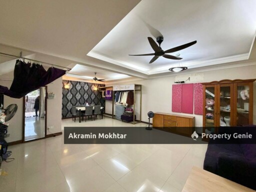 Freehold & Renovated | Double Storey Taman Prima Saujana, Kajang