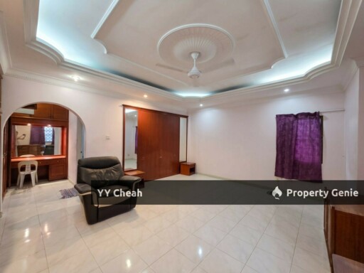Jalan Kampar Ipoh Town Bungalow 10,400 sq ft For Sale Renovated, Facing North Huge Bungalow