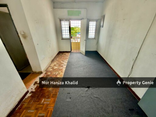 Double Storey, Taman Sri Muda, Seksyen 25 Shah Alam Selangor