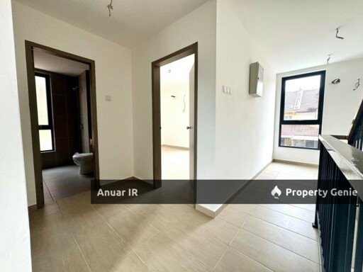 [Freehold Non Bumi] SUPERLINK TERRACE HOUSE 3 STOREY TAMAN NAGA EMAS ,JALAN SINAR KUALA LUMPUR. (Near Residensi Hijauan Lumayan)