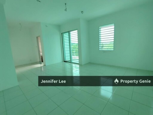 KLEBANG, IPOH FREEHOLD UNOCCUPIED DOUBLE STOREY TERRACE CORNER UNIT WITH HUGE SIDE LAND