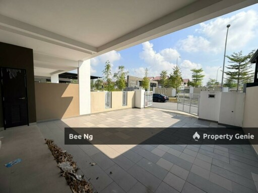 Senadi Hills / Iskandar Puteri / 2 Storey Terrace / Brand New / Unblock / For Sale