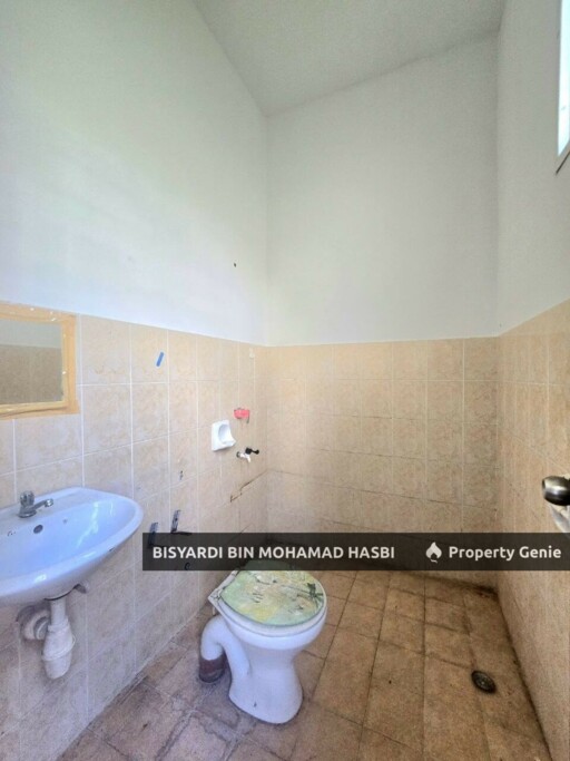 2 Storey Terrace House, Taman Mawar Bandar Baru Salak Tinggi, Sepang.