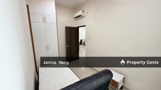 M Condominium @ Larkin