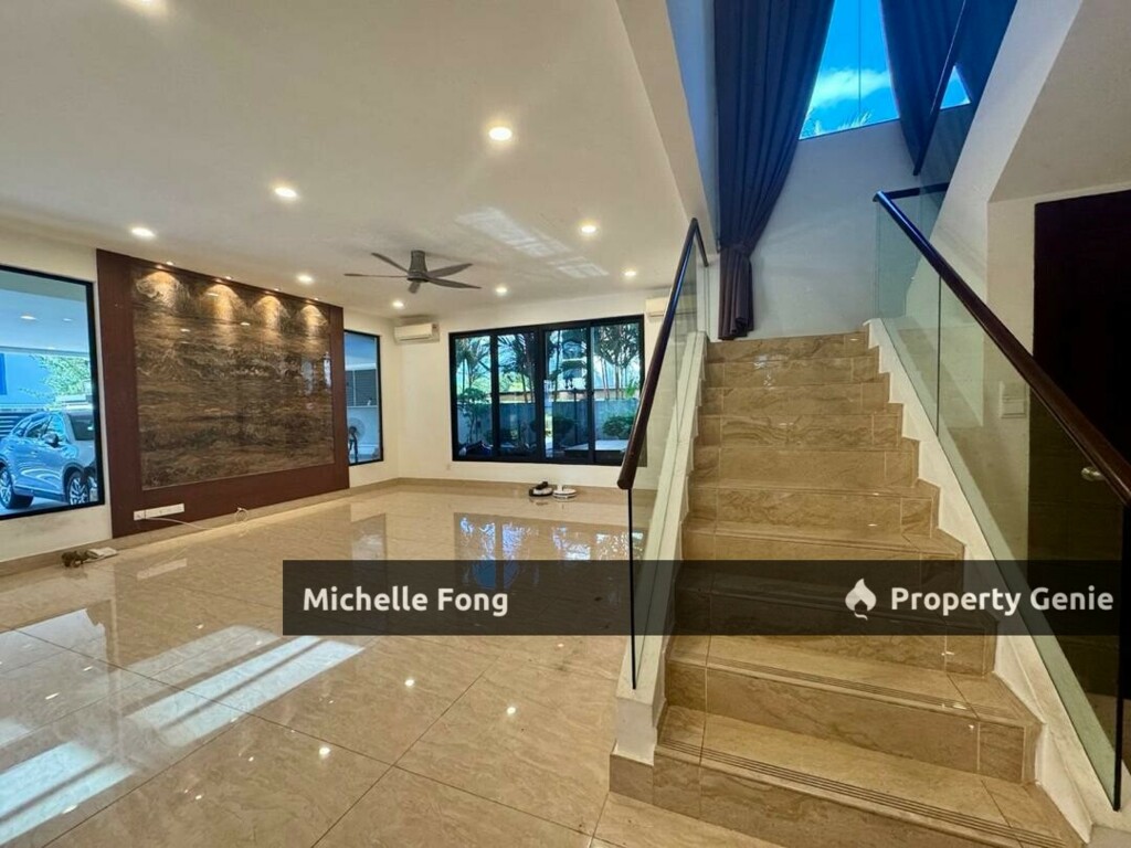 Horizon Hills @ The Hills / 2 Storey Bungalow / Fully Renovated / Gated Guarded