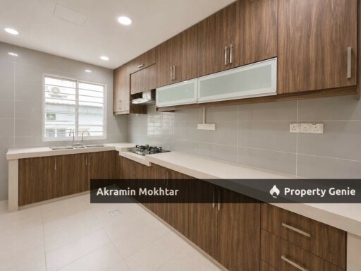 Freehold, Renovated Extended | 3 Storey House Taman Sri Putra Sungai Buloh