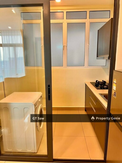 3 Bedroom Newly Renovated Spacious Family Suite Fully Furnish Cheras