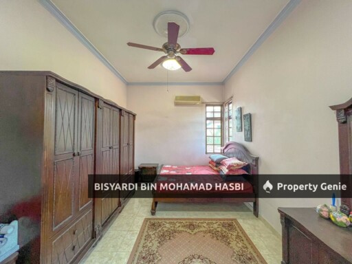 2 STOREY BUNGALOW HOUSE, SEKSYEN 9 SHAH ALAM .
