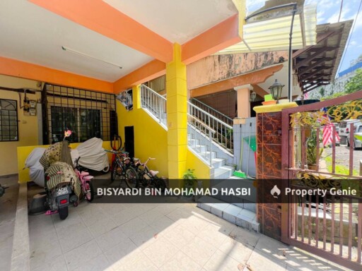 RENOVATED TOWNHOUSE (Upper Floor) TAMAN SAGA, AMPANG .