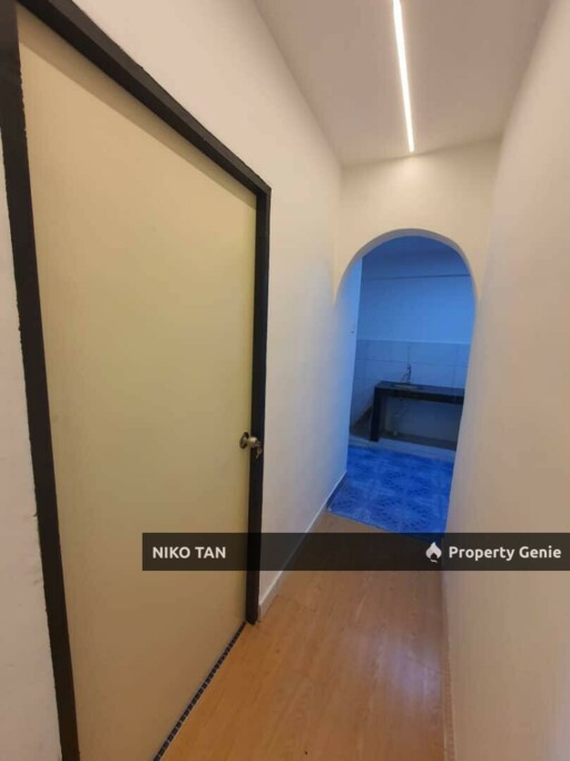 Temenggong Flat With 2Bed 1Bath at Bandar Indahpura For Sale