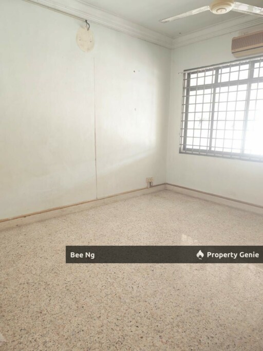 Taman Perling/1.5 Storey Terrace/Below Market Price
