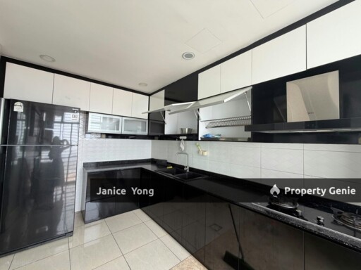 Sky Breeze Condominium @ Bukit Indah